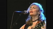 The other side of life - Emmylou Harris - live in Nashville 1995 - YouTube