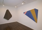 Kenneth Noland - Color and Shape 1976 – 1980 - Exhibitions - Castelli ...