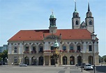 File:Magdeburg Alter Markt mit Rathaus.jpg - Wikimedia Commons