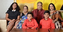 Rakesh Jhunjhunwala Wiki, Age, Death, Caste, Wife, Children, Family ...