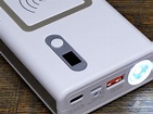 Manhattan Products Powerbank 20,000 mAh has USB power delivery and ...