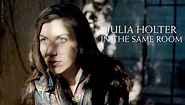 Julia Holter: In The Same Room (Limited-Edition) (Blue Vinyl) – jpc.de