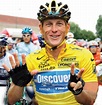 Lance Armstrong introduces himself as seven-time Tour de France winner ...