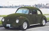 10 Most Amazing Grass - Covered Cars - amazing grass - Oddee