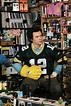 Harry in a Green Bay Packers jersey | Harry styles, Mr style, Harry ...