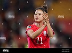 Choe Yu-ri #11 de Corea del Sur aplaude a los aficionados al final del ...