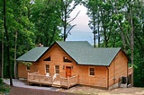 Bears Den Cabin Rental Virginia Has Central Heating and Hot Tub ...