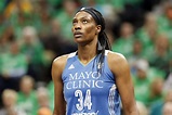 Sylvia Fowles becomes WNBA all-time rebounding leader