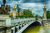 Iconic bridges in Paris: Pont Alexandre III