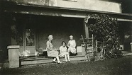996-2-12 Isabella Abbott, Mary Kelly, TIlly Abbot on Front Porch ...