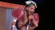 Melanie Martinez - Teacher's Pet HD LIVE 013 Tilburg - YouTube