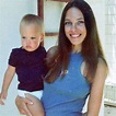 FOTOS | Se conocieron nuevas imágenes de Angelina Jolie con su madre ...
