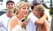 Taylor Swift and Patrick Schwarzenegger's tactile display as they spend ...