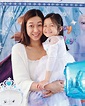 鍾嘉欣為5歲女辦Elsa生日會 - 明報加西版(溫哥華) - Ming Pao Canada Vancouver Chinese Newspaper