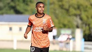 FC Lorient. Stevan Siba et Éli Junior Kroupi en équipe de France U17