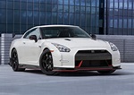 NISSAN GT-R (R35) Nismo Specs & Photos - 2014, 2015, 2016 - autoevolution