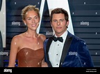 James Marsden y su novia Edei asistir a la Vanity Fair Oscar Party en ...