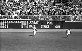 Mickey Mantle: 1956 World Series, Game 5 - Greatest OF catches in MLB ...