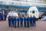 NASA Names Astronauts for Boeing and SpaceX Flights to International ...