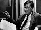 W. H. Auden biography, birth date, birth place and pictures