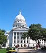 File:Capitol Madison, WI.jpg - Wikimedia Commons