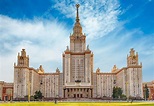 Edificio de la Universidad Estatal Lomonosov en Moscú, Rusia — Foto ...