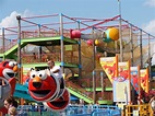 Family Friendly Vacations: A Guide to Sesame Place Theme Park ...