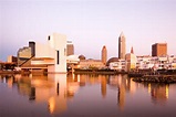 Stadtbild Von Cleveland-Hafen, USA Stockbild - Bild von anstieg, seen ...