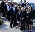 Thousands line streets as mourners pay final respects to Ted Kennedy ...