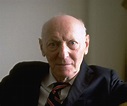 Isaac Bashevis Singer Biography - Childhood, Life Achievements & Timeline