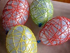 El blog de Dmc: Proyecto manual para niños: esferas de hilo