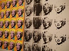 Zoom sur le diptyque « Marilyn » par Andy Warhol - Museum TV