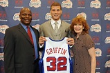 Blake Griffin with his father Tommy Griffin and mother Gail Griffin ...