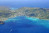 Admiralty Bay in Port Elizabeth, Bequia, St. Vincent and the Grenadines ...