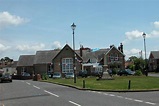 The Triangle centre, Liss © Martyn Pattison cc-by-sa/2.0 :: Geograph ...