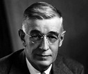 Vannevar Bush Biography – Facts, Childhood, Family Life, Achievements