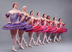 Les Ballets Trockadero de Monte Carlo - baletin hauskin ilta | LiveNationTv