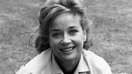 Sylvia Syms Biography - Facts, Childhood, Family Life & Achievements