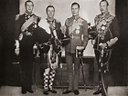 Cuatro de los cinco hijos del rey Jorge V, de izquierda a derecha, Prince George, duque de Kent ...