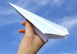 Como hacer aviones de papel | ComoHow