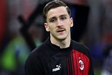 Officiel: Alexis Saelemaekers quitte l’AC Milan et signe à Bologne - La ...