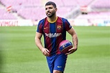 Sergio Agüero shows up four days earlier to start Barcelona career ...