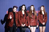 f(x) Announces Official Fan Club Name During First Solo Concert | Soompi