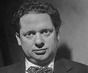 Dylan Thomas Biography - Facts, Childhood, Family Life & Achievements ...