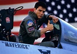 Tom Cruise recibe el certificado de aviación naval honorífico por su ...