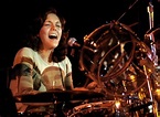 Amazing Photographs of Karen Carpenter Playing Drums and Singing ...