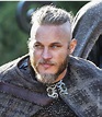 Ragnar | Ragnar lothbrok vikings, Vikings ragnar, Vikings travis fimmel