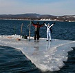 Russland: 600 Fischer nach Eisbruch aufs Meer getrieben - WELT