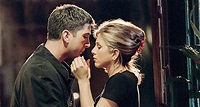 Friends: Most Memorable Ross And Rachel Moments - Fame10