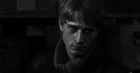 Foto zum Film One Man Dies a Million Times - Bild 1 auf 7 - FILMSTARTS.de